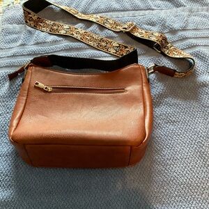 Ladies JOANS Cross body bag